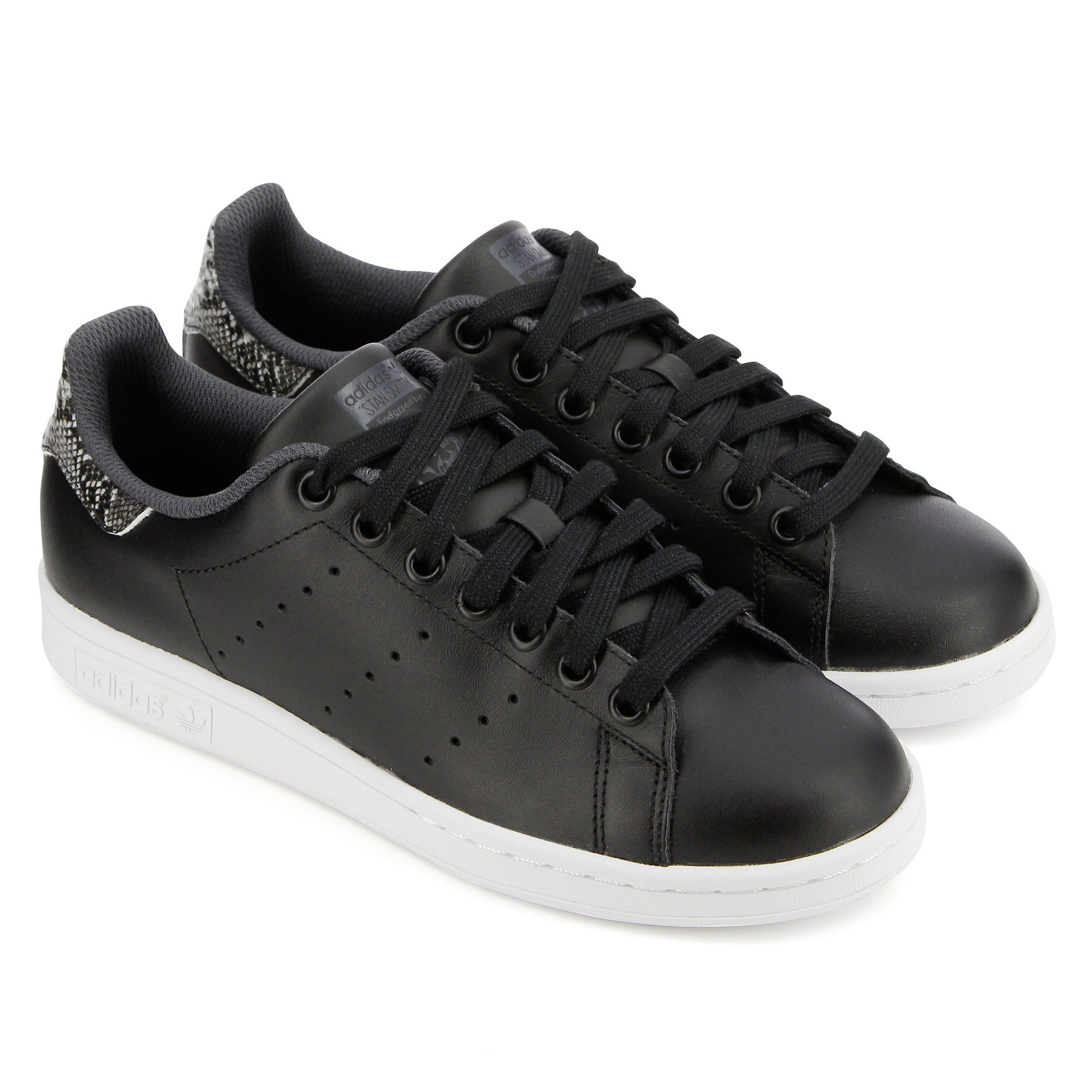 stan smith noir et or femme